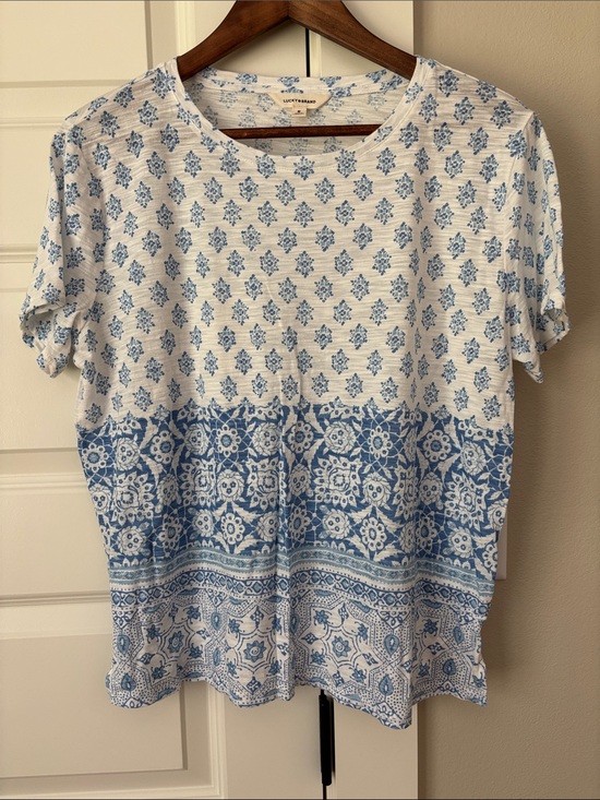 Lucky Brand Tops - Lucky Brand White and Blue Printed Short Sleeve Tee